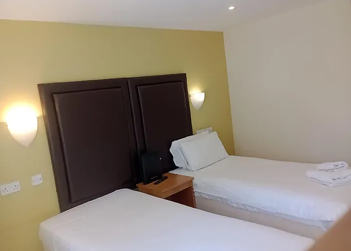Wakefield Limes Lodge